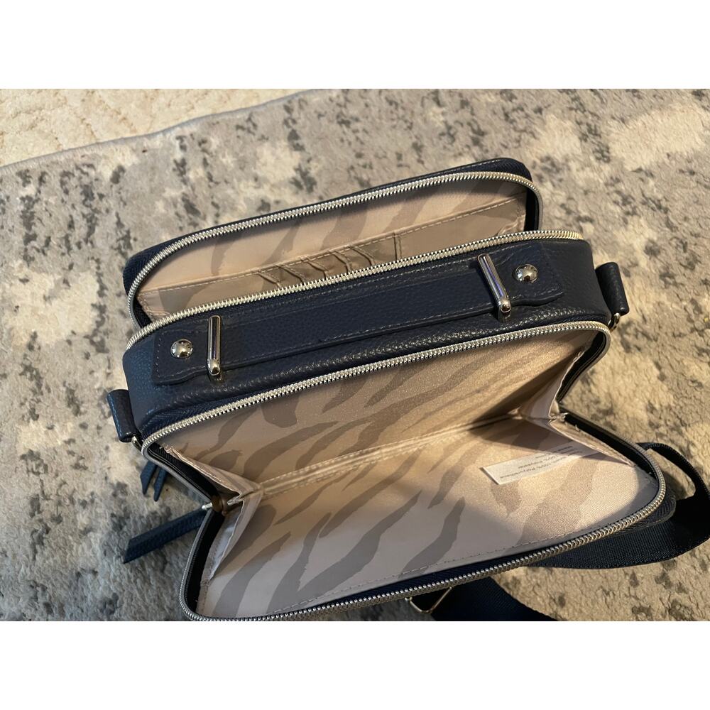 Navy Blue Convertible Belt Bag Crossbody Camera Bag Silver Hardware - Picture 8 of 12